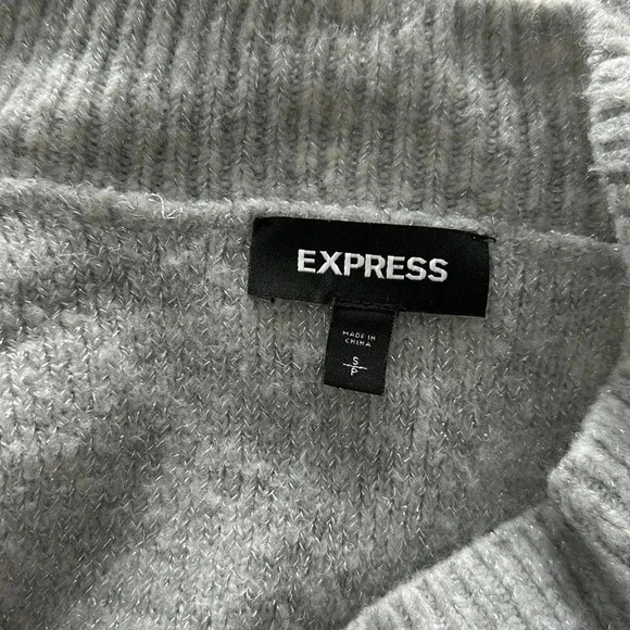 Express Grey Sweater Sz SM - Picture 4 of 4